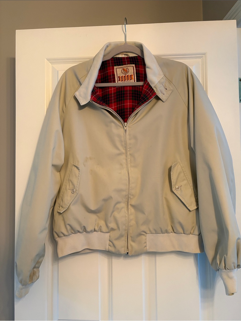 Vintage Men’s Baracuta Van Heusen Beige Bomber Jacket with Red Tartan Lining
